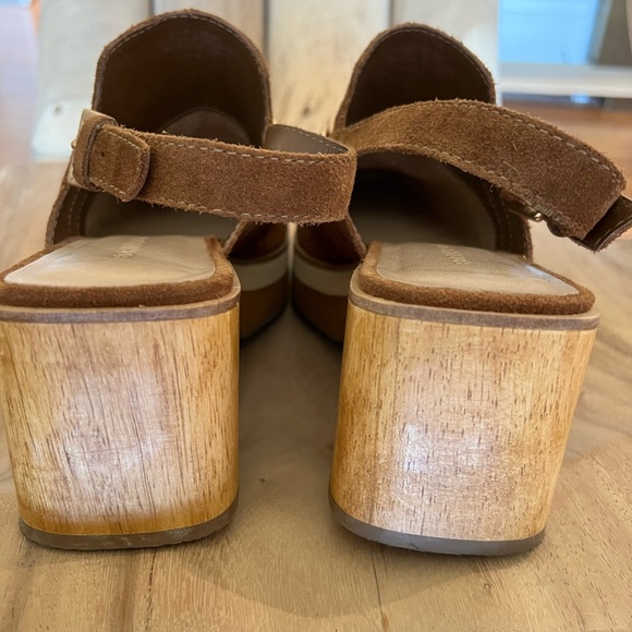 Bernardo Tobacco Sochi Clog - Picture 8 of 10